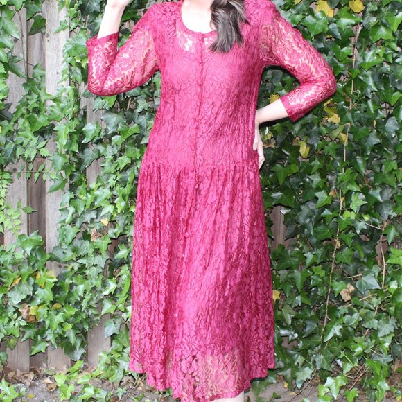 Nostalgia Dresses & Skirts - Vintage Lace Romantic Rose Floral Dress